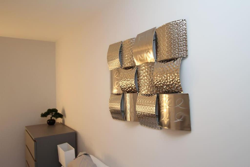 Lovely One Bed Apartment-Near All Transport-Village-Freeparking London Exterior foto